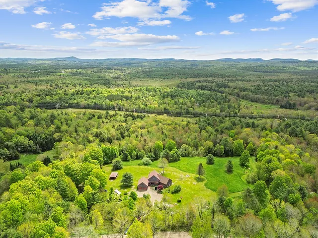 $628,900 | 308 Prescott Hill Road, Liberty, ME 04949