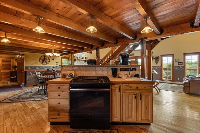 $628,900 | 308 Prescott Hill Road, Liberty, ME 04949