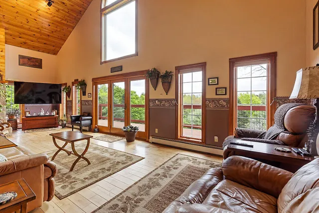 $628,900 | 308 Prescott Hill Road, Liberty, ME 04949