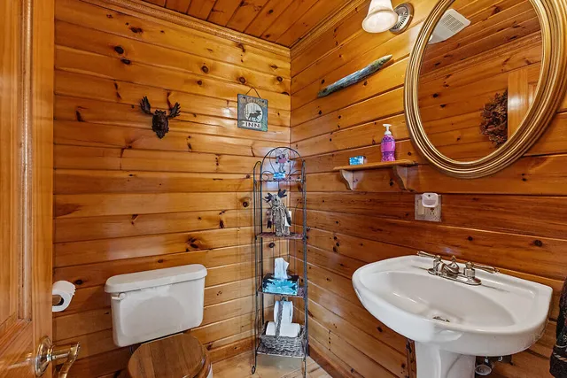 $628,900 | 308 Prescott Hill Road, Liberty, ME 04949