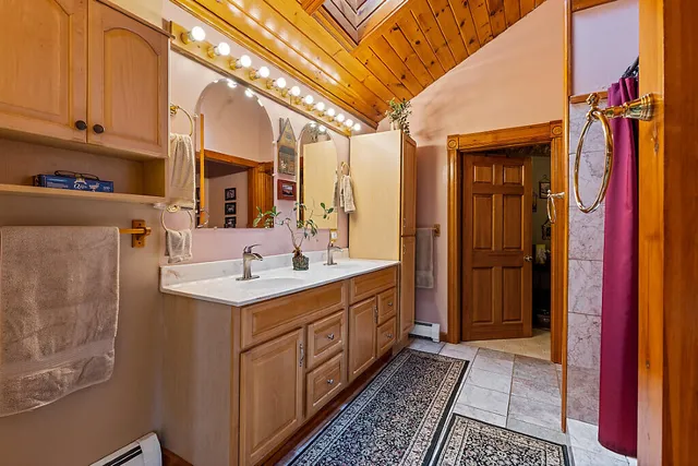 $628,900 | 308 Prescott Hill Road, Liberty, ME 04949