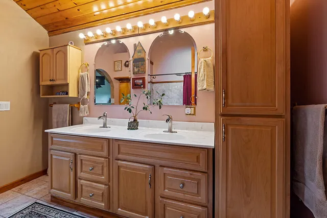 $628,900 | 308 Prescott Hill Road, Liberty, ME 04949