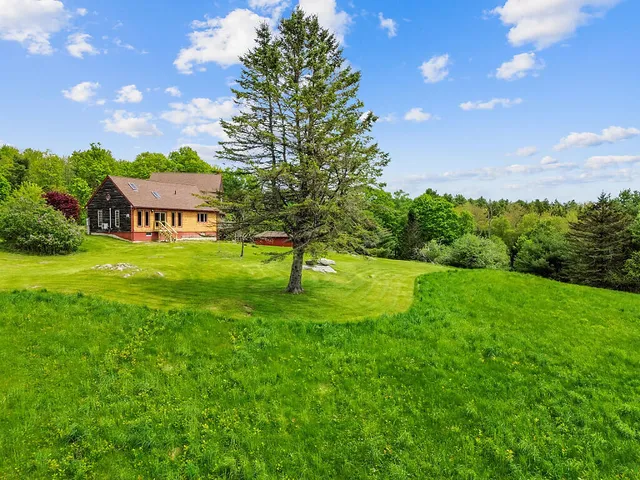 $628,900 | 308 Prescott Hill Road, Liberty, ME 04949