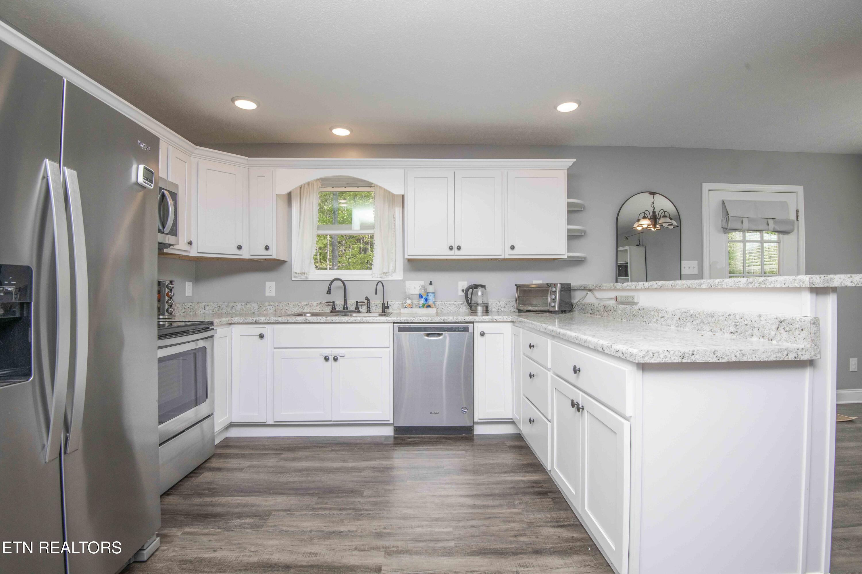 320 Signet Lane Maynardville, TN 37807 - Photo 14 of 51 kitchen 6_1