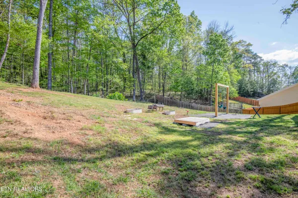 $399,000 | 320 Signet Lane, Maynardville, TN 37807