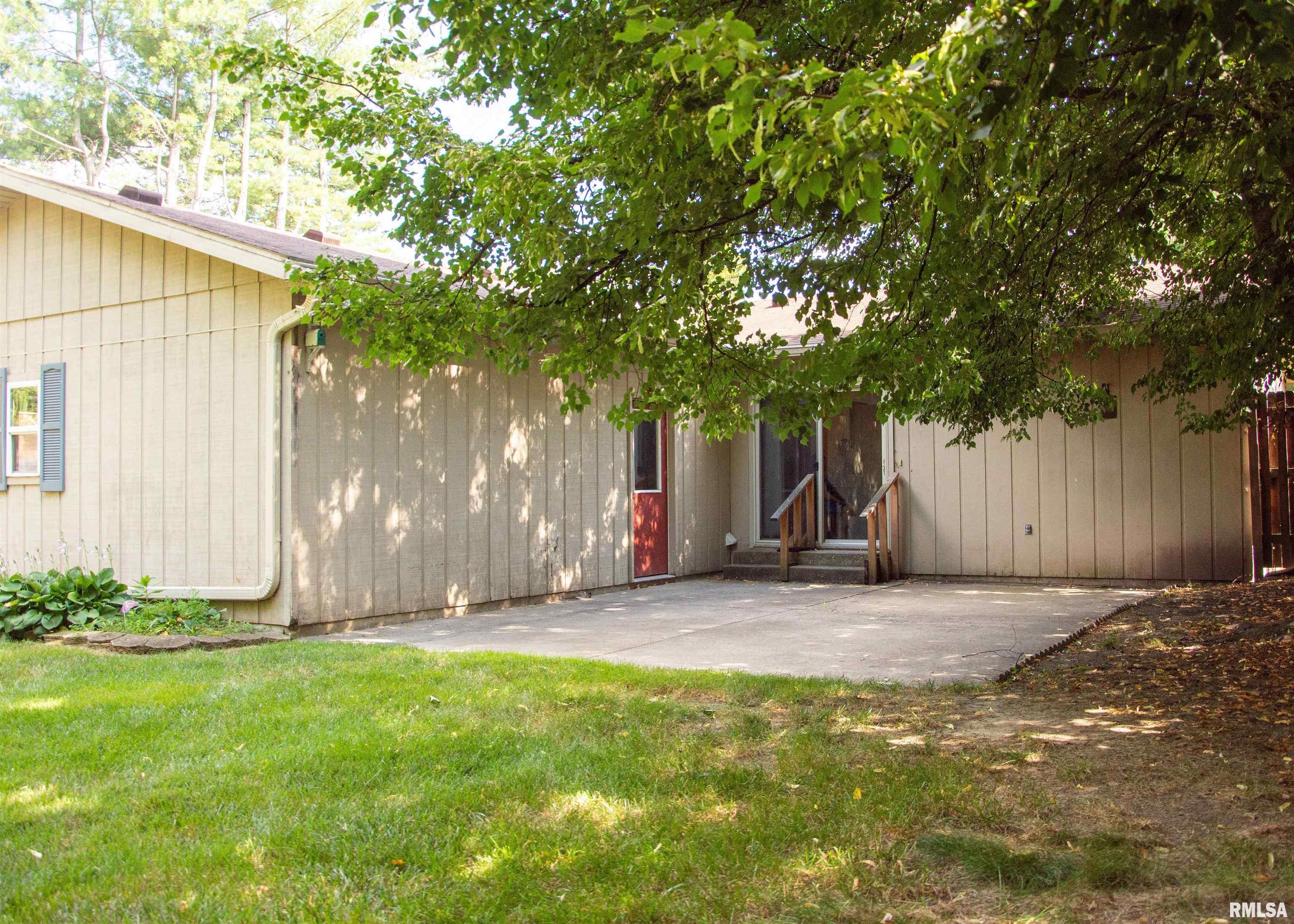 404 West Kelly Street Macomb, IL 61455 - Photo 7 of 25