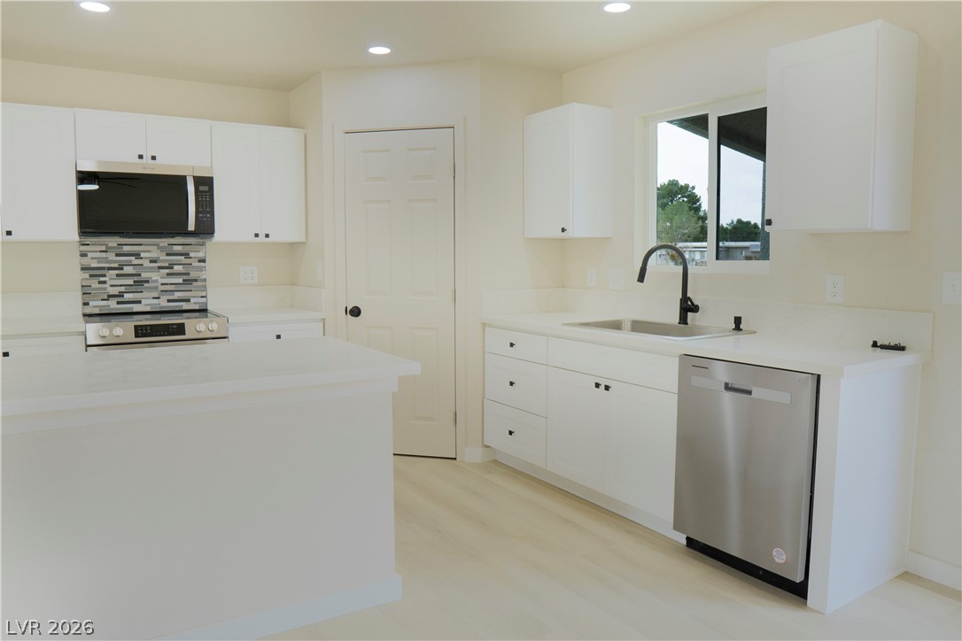 220 North David Street Pahrump, NV 89060 - Photo 4 of 39