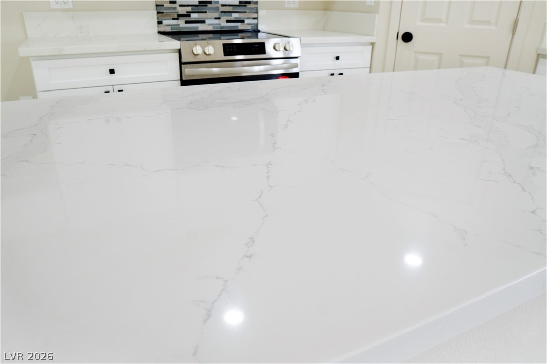 220 North David Street Pahrump, NV 89060 - Photo 5 of 39