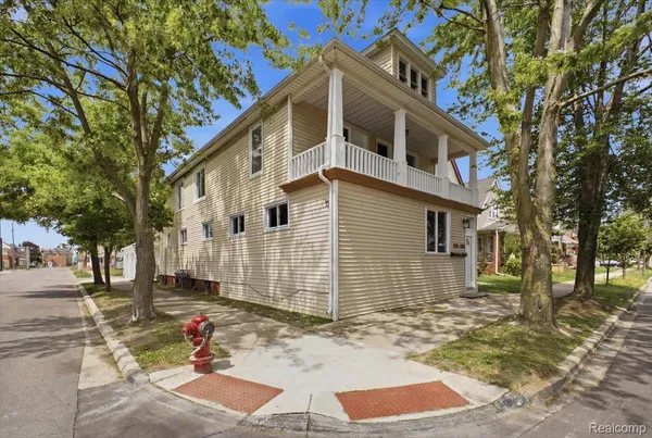 $420,000 | 2601 Belmont Street, Hamtramck, MI 48212