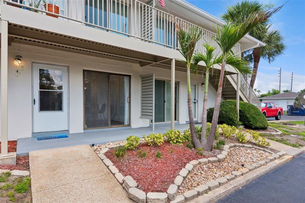 1935 South Conway Road, Unit J4 Orlando, FL 32812 - Photo 1 of 19