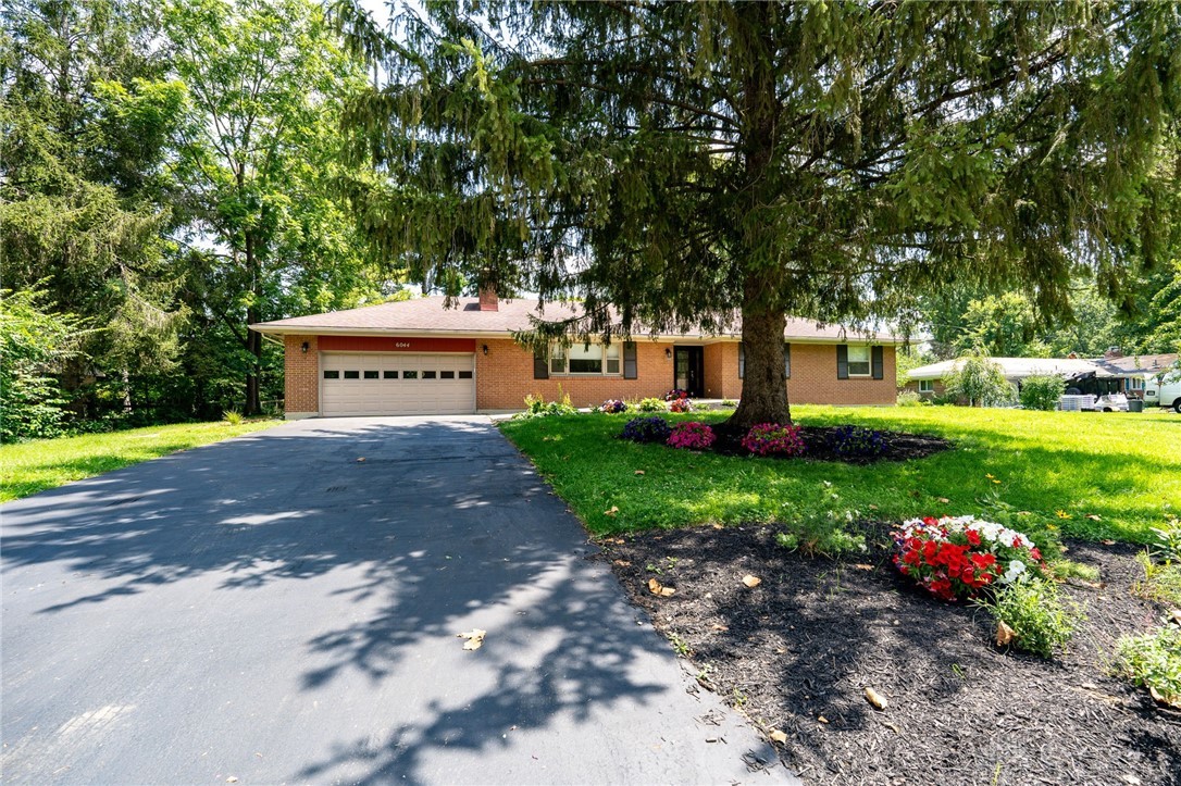 6044 Waterloo Road Dayton, OH 45459 - Photo 2 of 47 Gallery Image 2