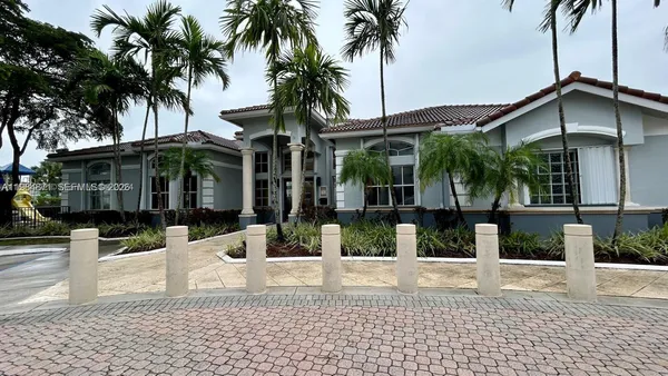 $2,300 | 155 Northwest 96th Terrace, Unit 2201, Pembroke Pines, FL 33024