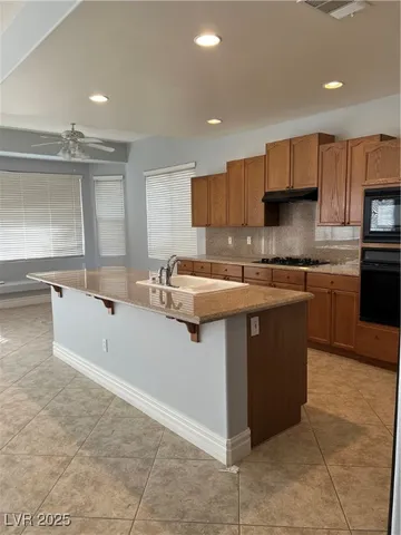 $2,995 | 39 Sully Creek Court, Las Vegas, NV 89148