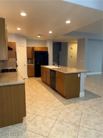 $2,995 | 39 Sully Creek Court, Las Vegas, NV 89148