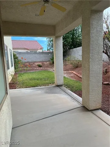 $2,995 | 39 Sully Creek Court, Las Vegas, NV 89148