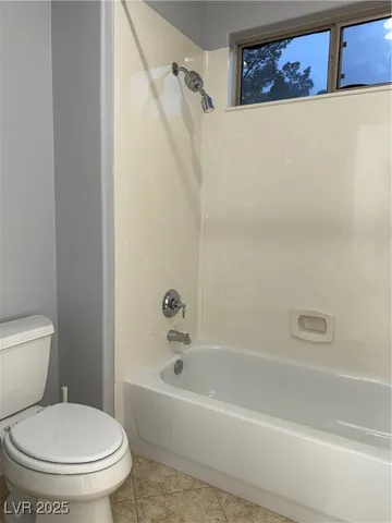 $2,995 | 39 Sully Creek Court, Las Vegas, NV 89148