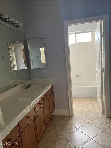 $2,995 | 39 Sully Creek Court, Las Vegas, NV 89148