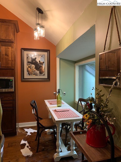 149 Slope View Road, Unit B7 Sugar Mountain, NC 28604 - Photo 23 of 37 Gallery Image 23