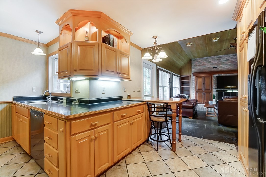 2921 Urbana Road Springfield, OH 45503 - Photo 23 of 72 Gallery Image 23