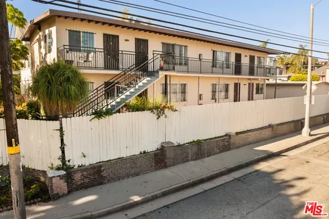 $2,495,000 | 51 Thornton Avenue, Venice, CA 90291