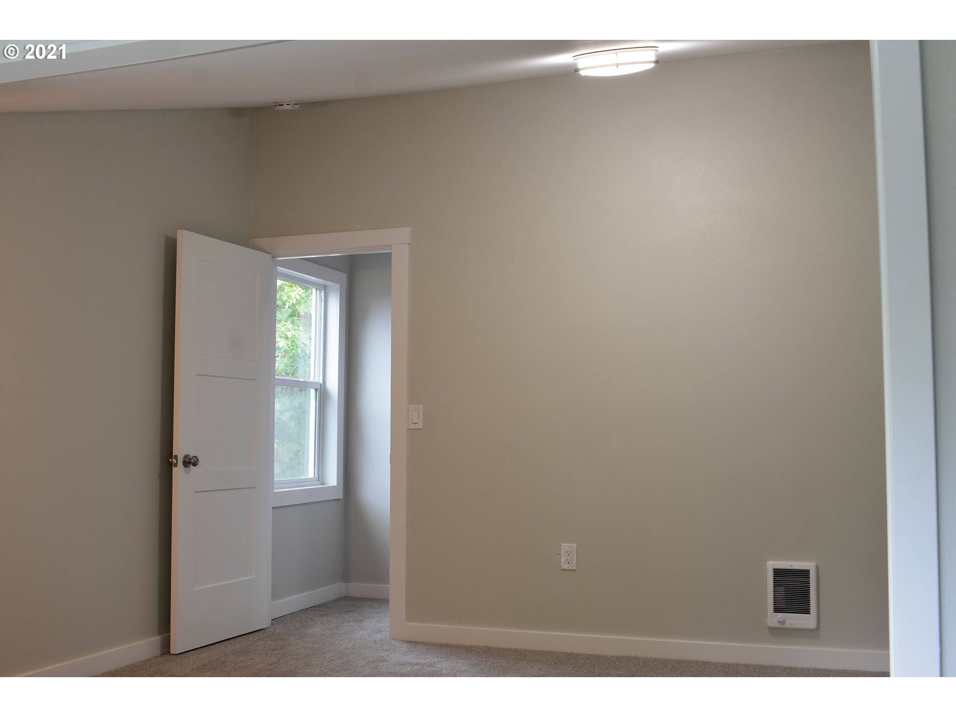 23243 South Bonney Road Colton, OR 97017 - Photo 20 of 32 a view of empty room