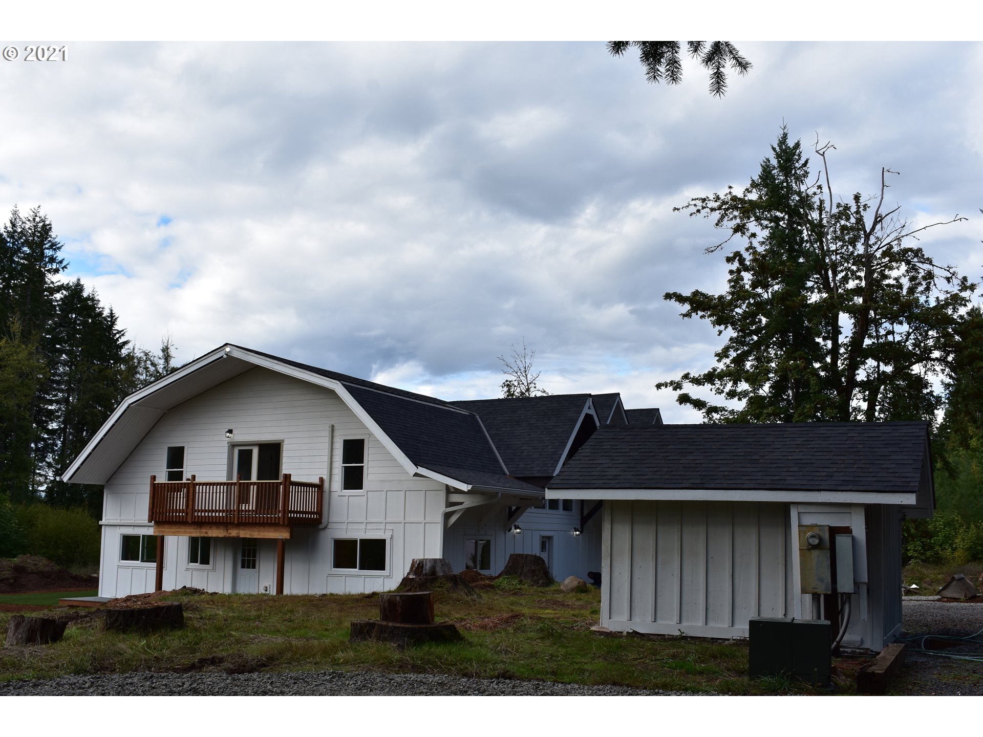 23243 South Bonney Road Colton, OR 97017 - Photo 3 of 32 a view of house with garden