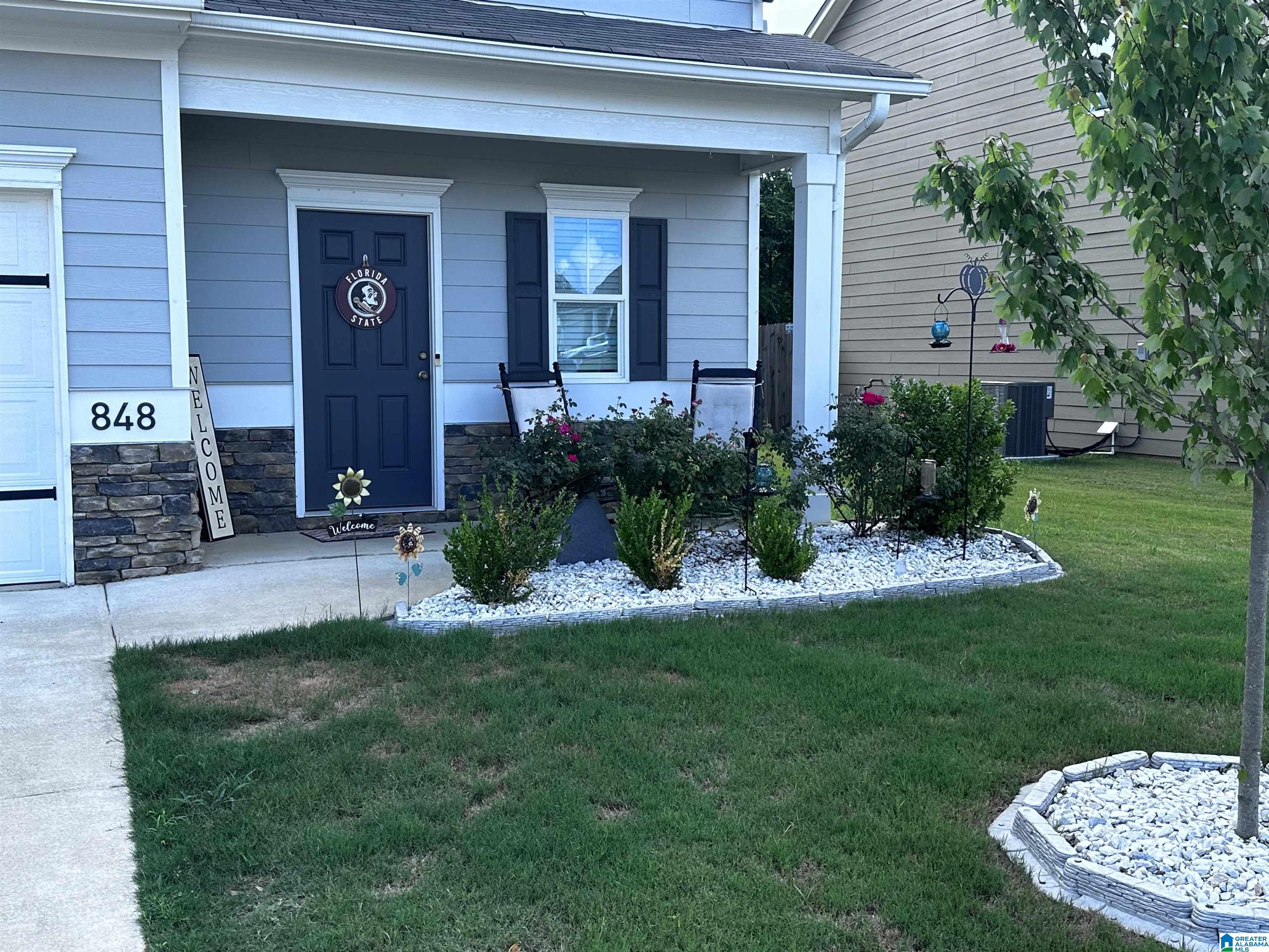 848 Ridgeway Avenue Columbiana, AL 35051 - Photo 3 of 5