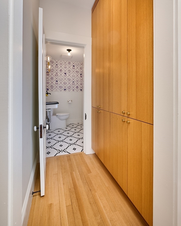 22 Lilly Street Northampton, MA 01062 - Photo 13 of 33