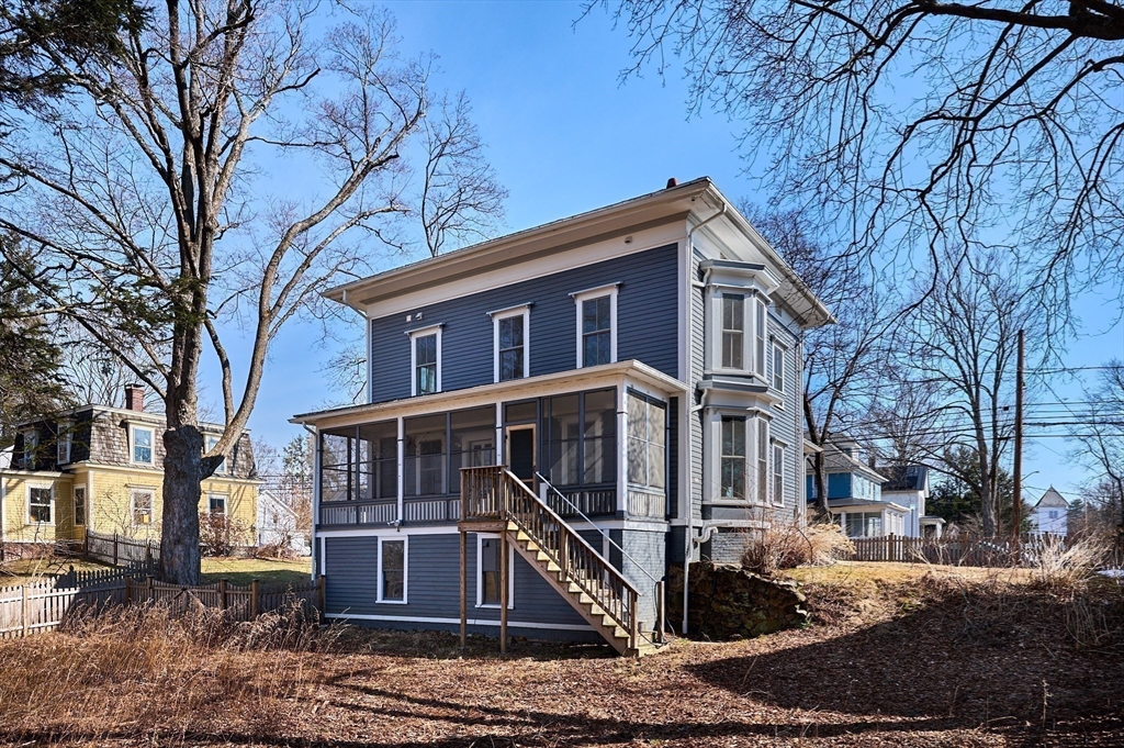 22 Lilly Street Northampton, MA 01062 - Photo 25 of 33