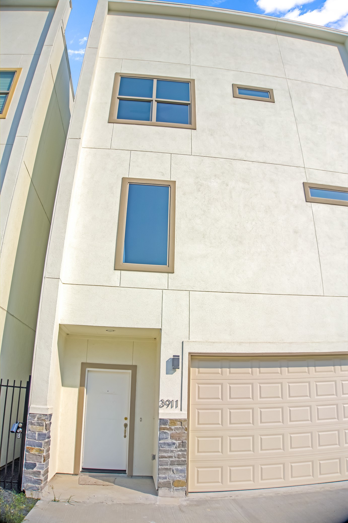 3911 Griggs Road Houston, TX 77021 - Photo 2 of 44