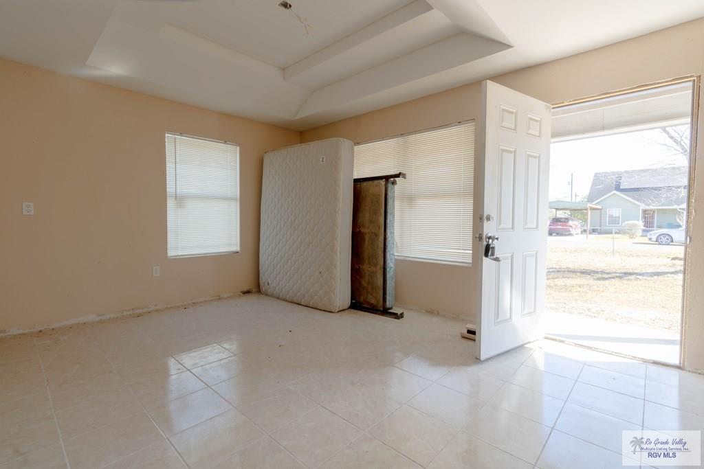 322 Retamosa Avenue Santa Rosa, TX 78593 - Photo 3 of 9