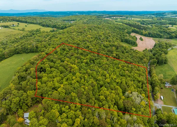 $179,000 | A Skunks Misery Road, Millerton, NY 12546