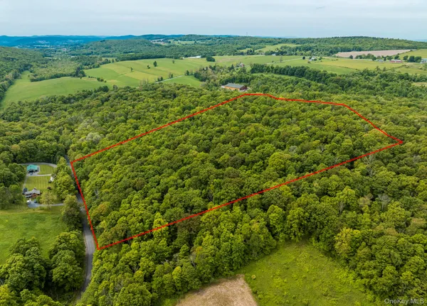 $179,000 | A Skunks Misery Road, Millerton, NY 12546