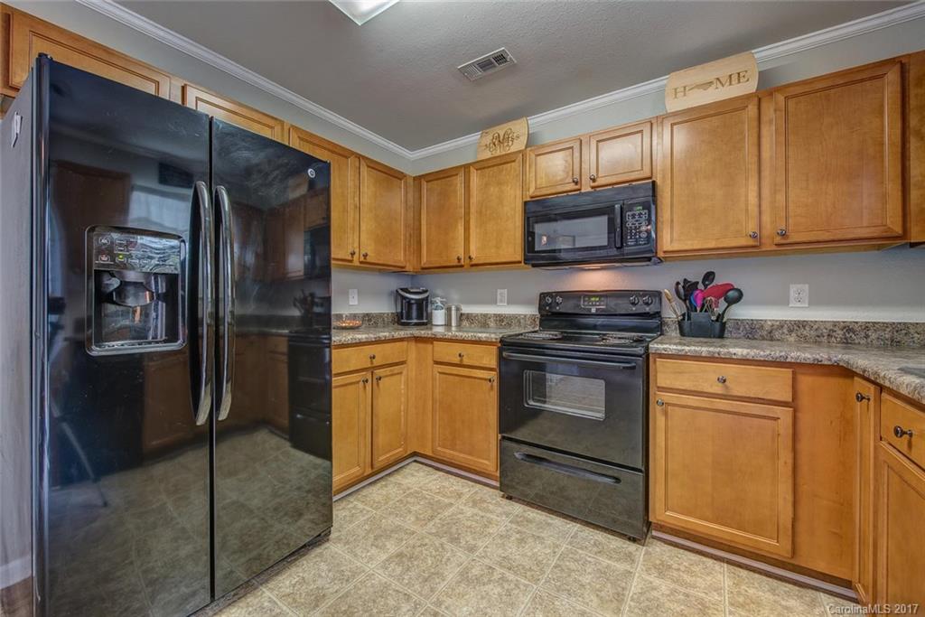 1207 Catawba Run Road Lowell, NC 28098 - Photo 9 of 22 Gallery Image 9