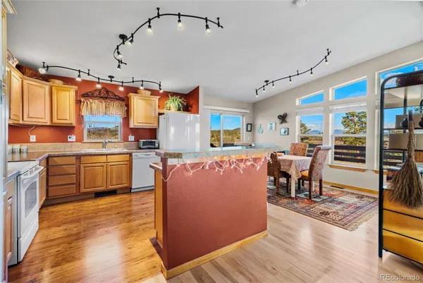 $519,500 | 94 Ute Way, Como, CO 80432