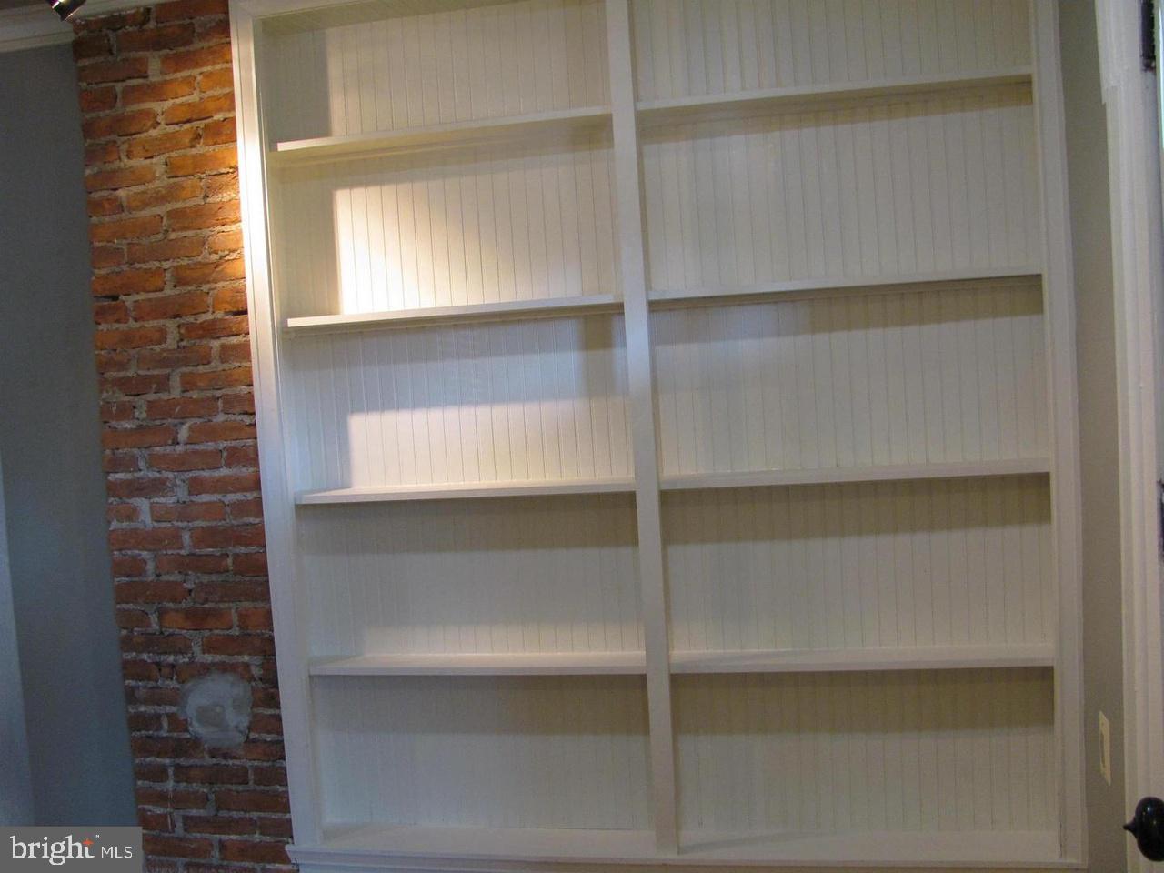 1222 Union Avenue Baltimore, MD 21211 - Photo 6 of 8 a close view of closet