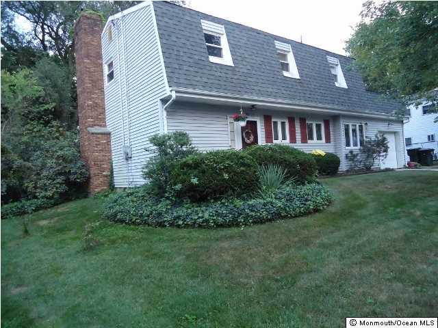 27 Tralee Road Hazlet, NJ 07730 - Photo 1 of 16 Primary Photo