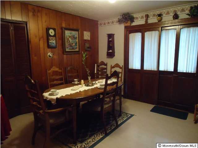 27 Tralee Road Hazlet, NJ 07730 - Photo 6 of 16 Additional Photo
