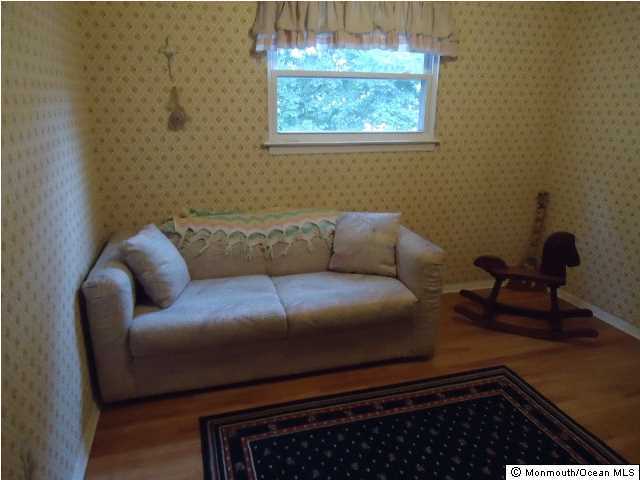 27 Tralee Road Hazlet, NJ 07730 - Photo 10 of 16 Additional Photo