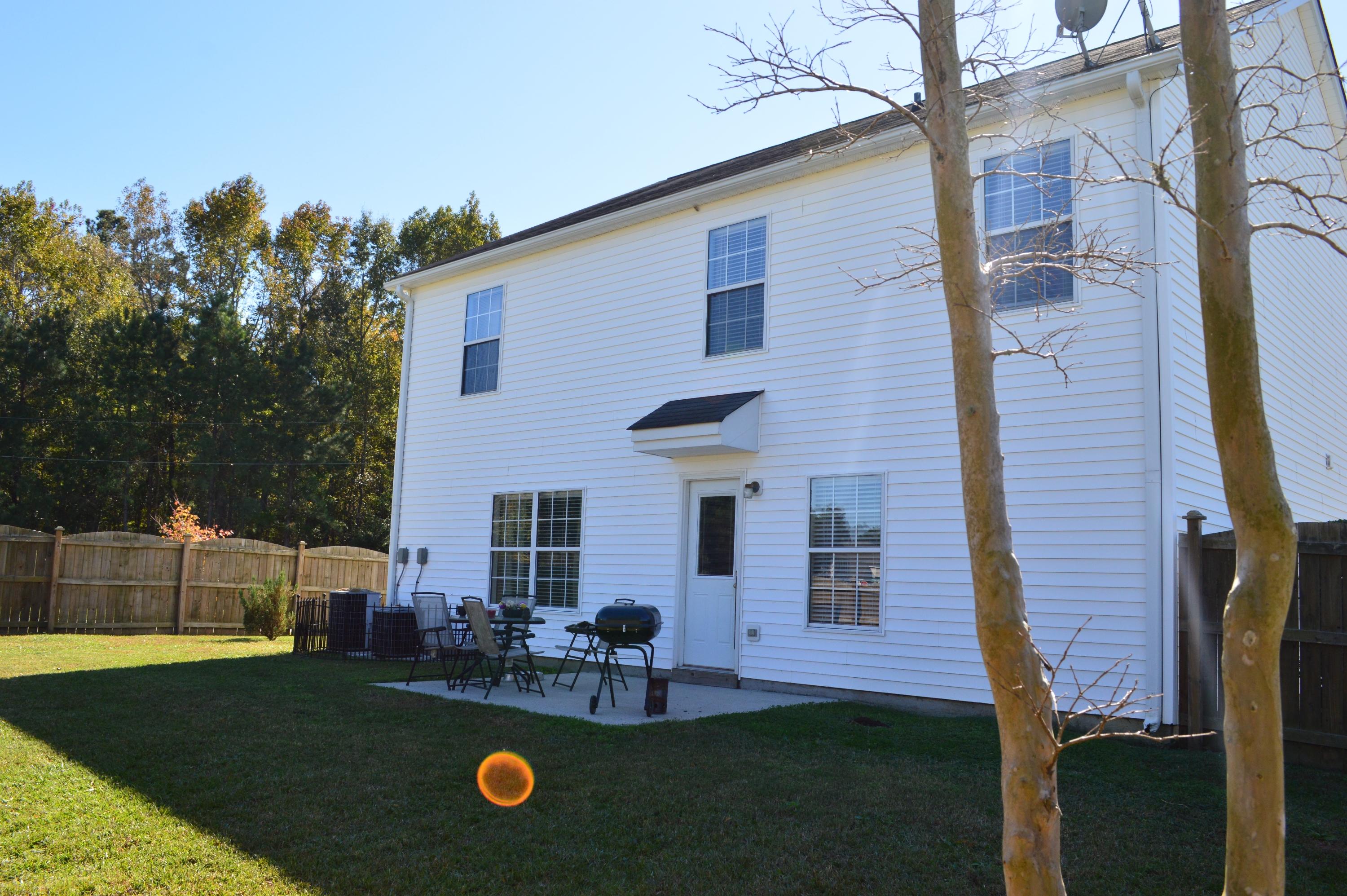 100 Tyron Road Summerville, SC 29483 - Photo 8 of 14 827