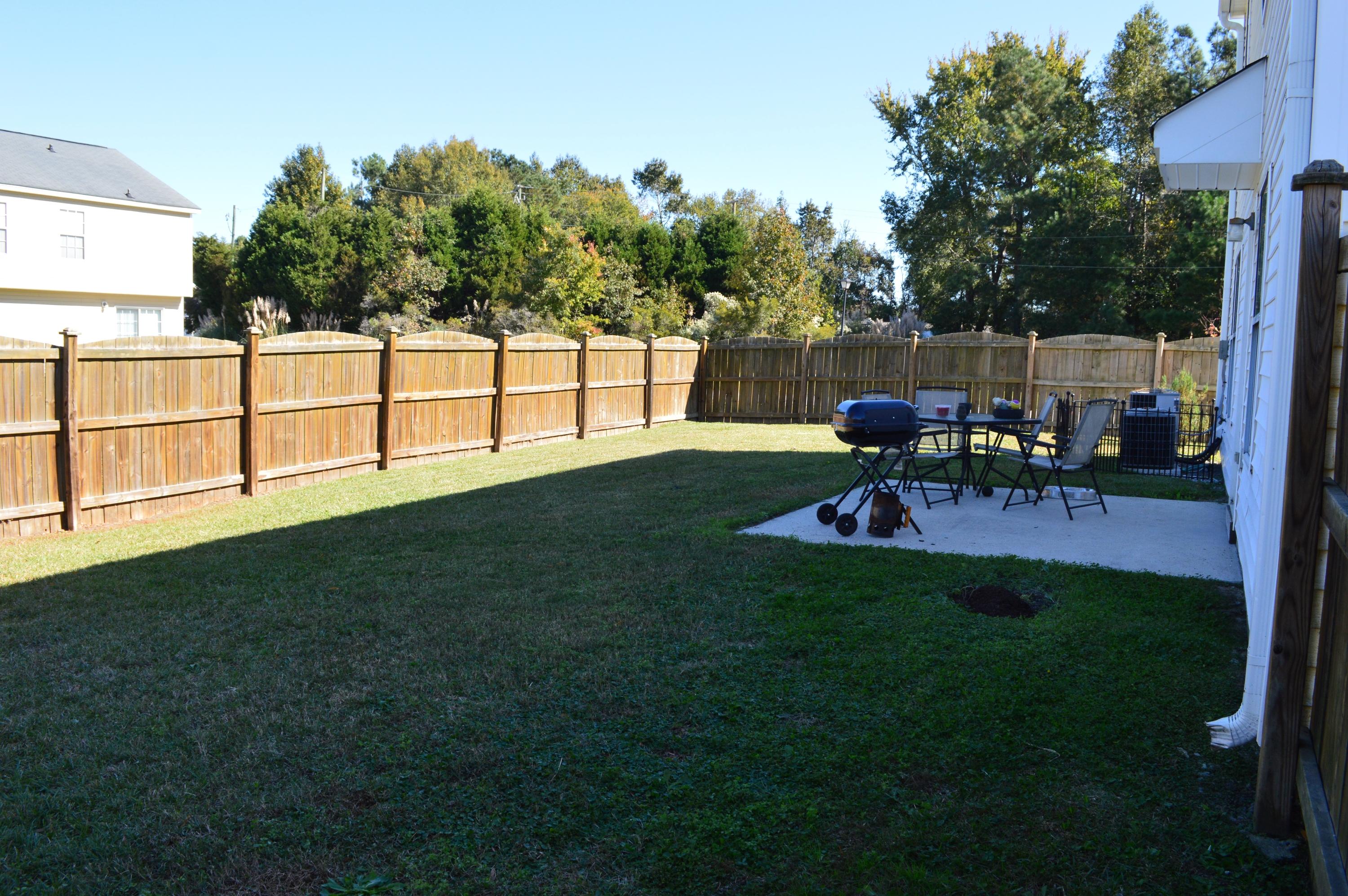 100 Tyron Road Summerville, SC 29483 - Photo 9 of 14 828
