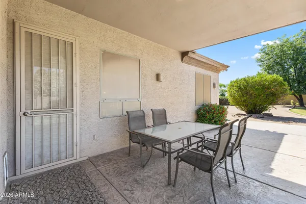 $965,000 | 584 South Granite Street, Gilbert, AZ 85296