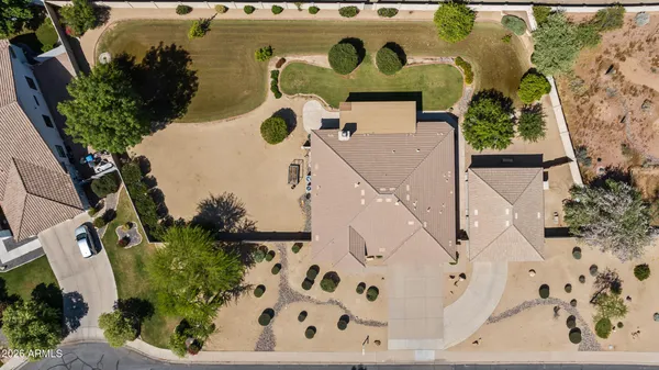 $965,000 | 584 South Granite Street, Gilbert, AZ 85296