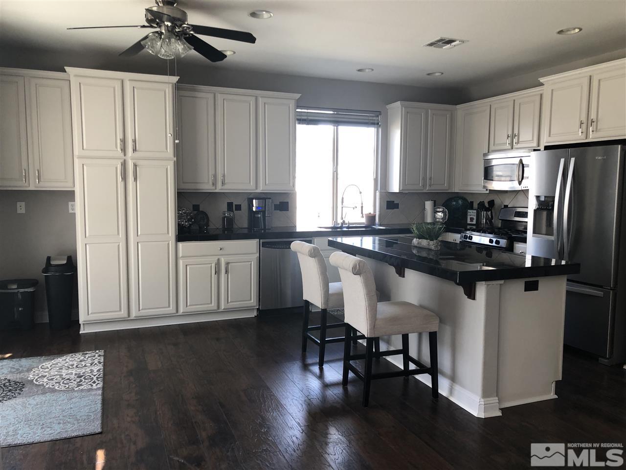 10670 Copper Lake Drive Reno, NV 89521 - Photo 9 of 30 Photo 9