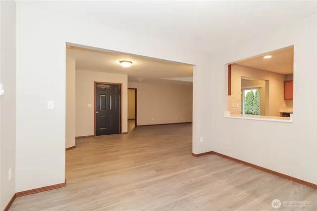 $2,725 | 1424 202nd St Court East, Spanaway, WA 98387