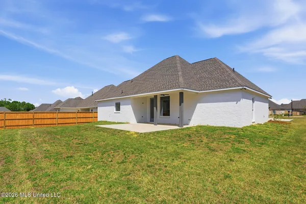 $368,000 | 433 Aurora Circle, Canton, MS 39046