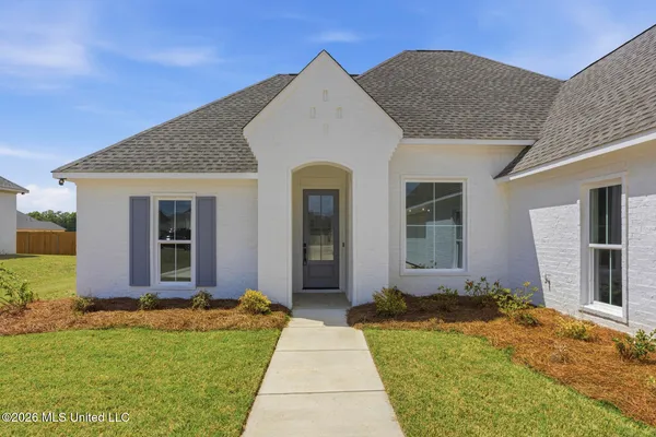 $368,000 | 433 Aurora Circle, Canton, MS 39046