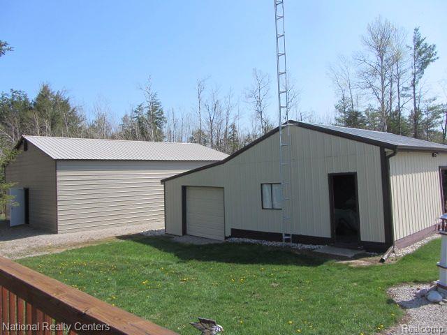 8957 Twin Lakes Road Cheboygan, MI 49721 - Photo 4 of 17