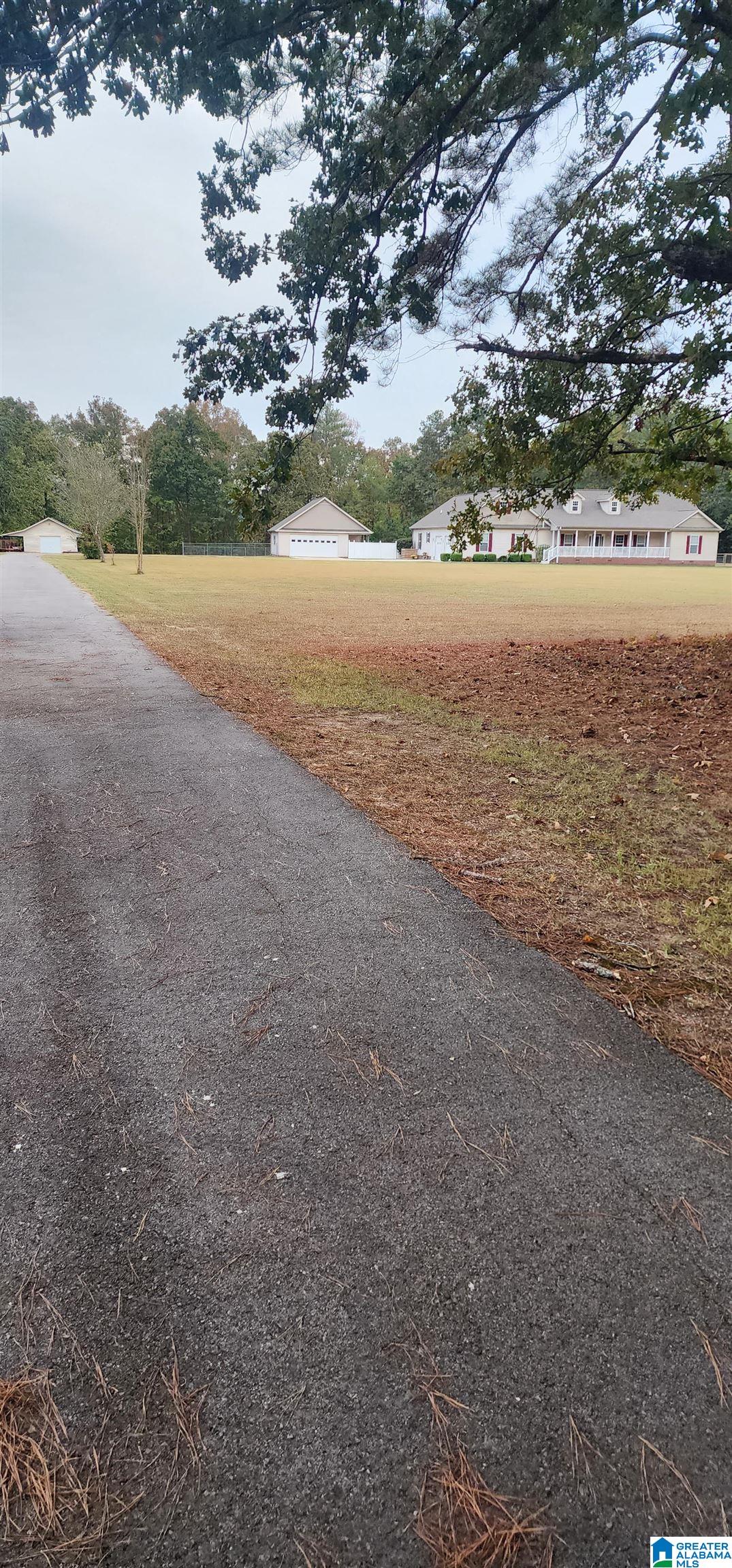 3651 Steele Station Road Rainbow City, AL 35906 - Photo 2 of 63