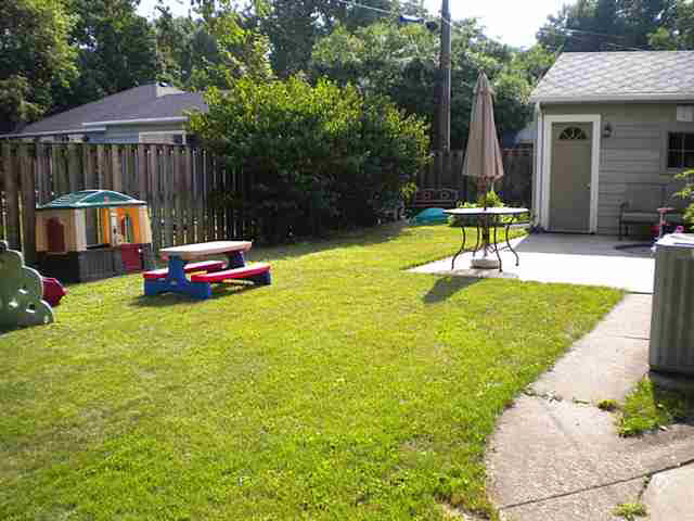 2911 West Devon Road Muncie, IN 47304 - Photo 8 of 23